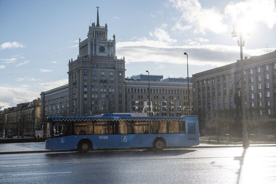 Московский транспорт в условиях режима самоизоляции жителей