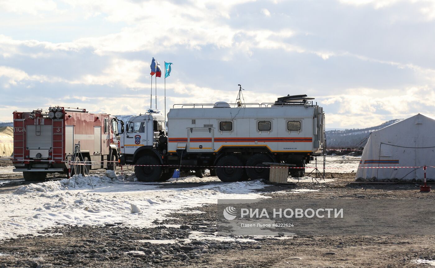 В Мурманской области МЧС разворачивает мобильный госпиталь