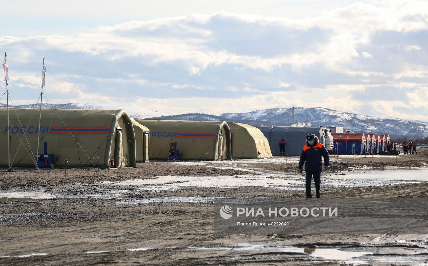 В Мурманской области МЧС разворачивает мобильный госпиталь