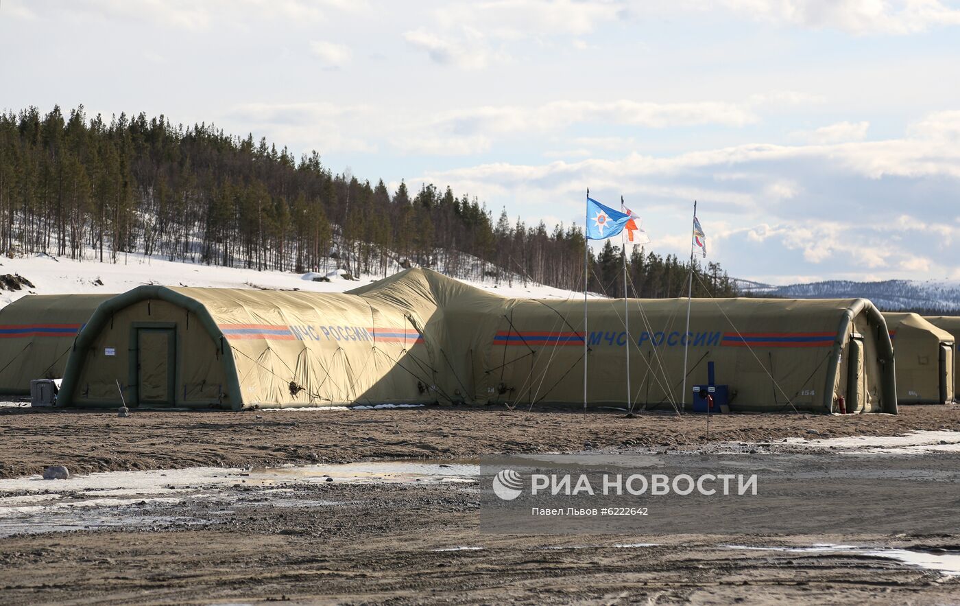 В Мурманской области МЧС разворачивает мобильный госпиталь