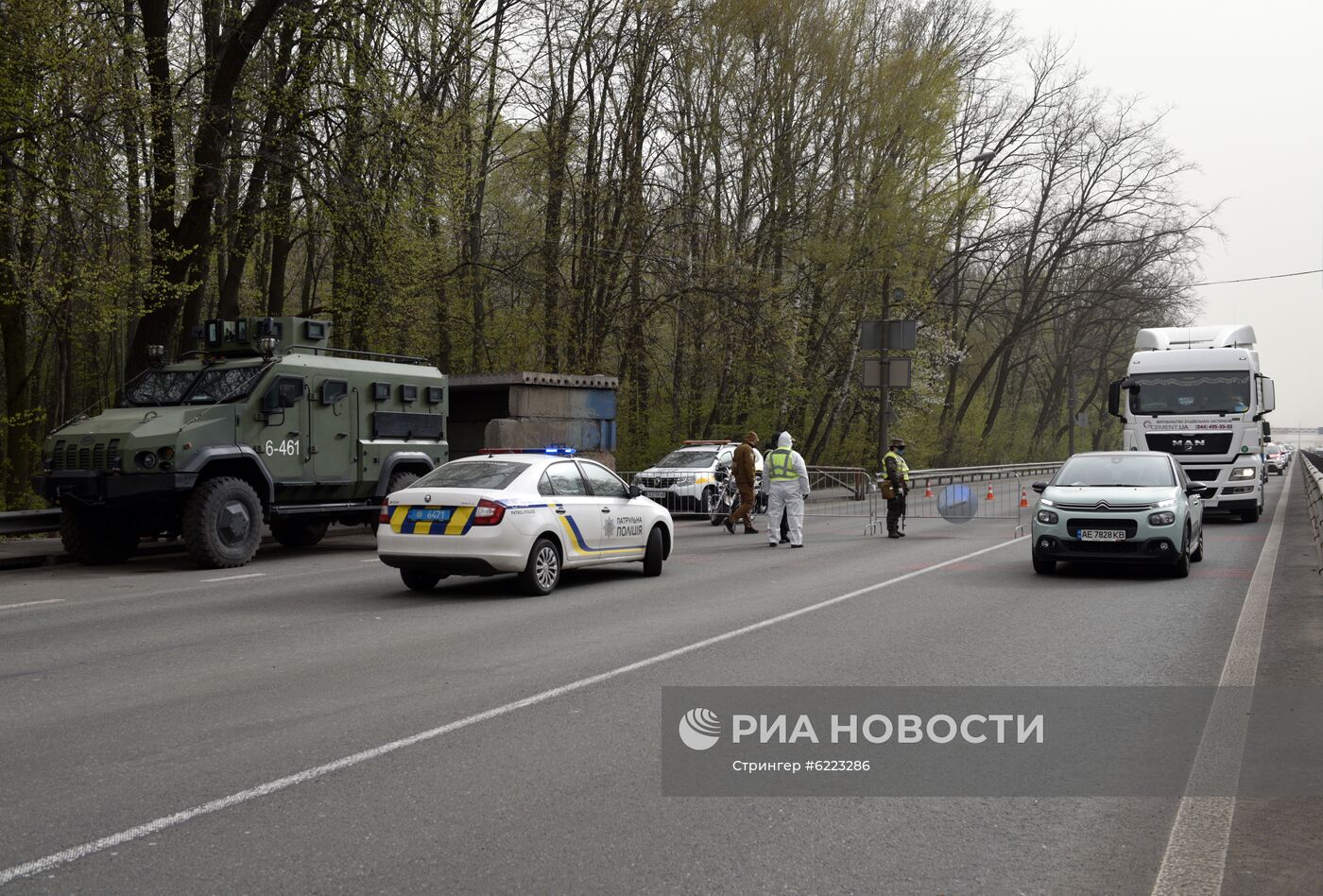 Блокпосты на въезде в Киев