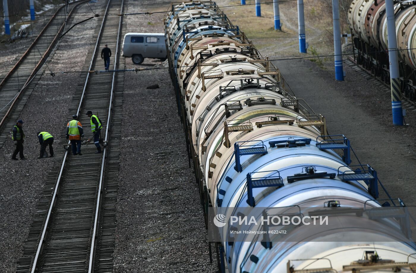 Железнодорожные цистерны для перевозки топлива в Красноярском крае