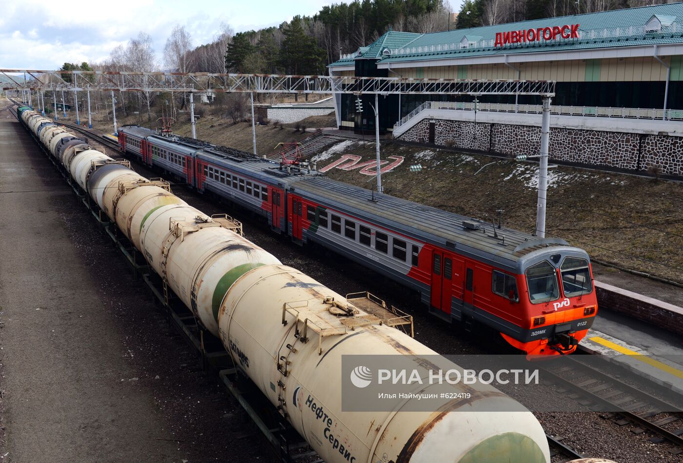 Железнодорожные цистерны для перевозки топлива в Красноярском крае