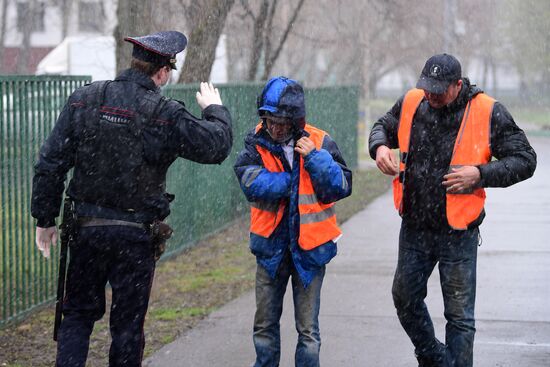 Работа сотрудников полиции в Москве