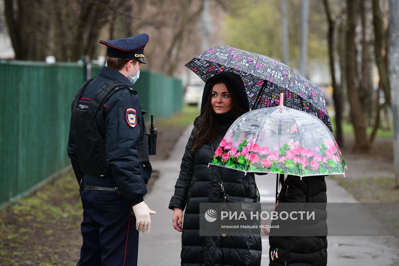 Работа сотрудников полиции в Москве