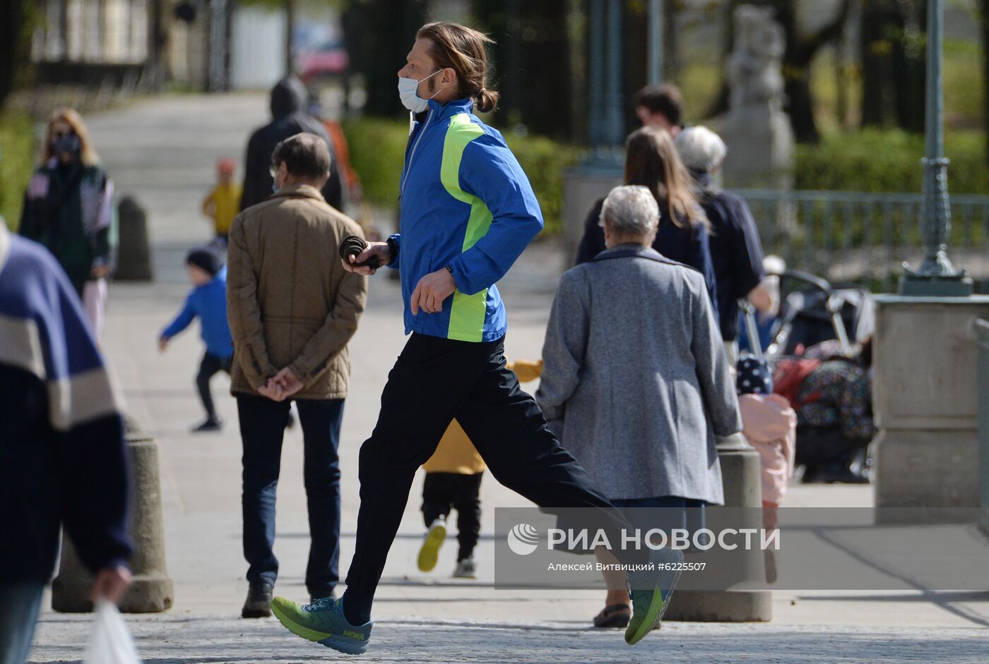 Польша ослабляет карантинные меры