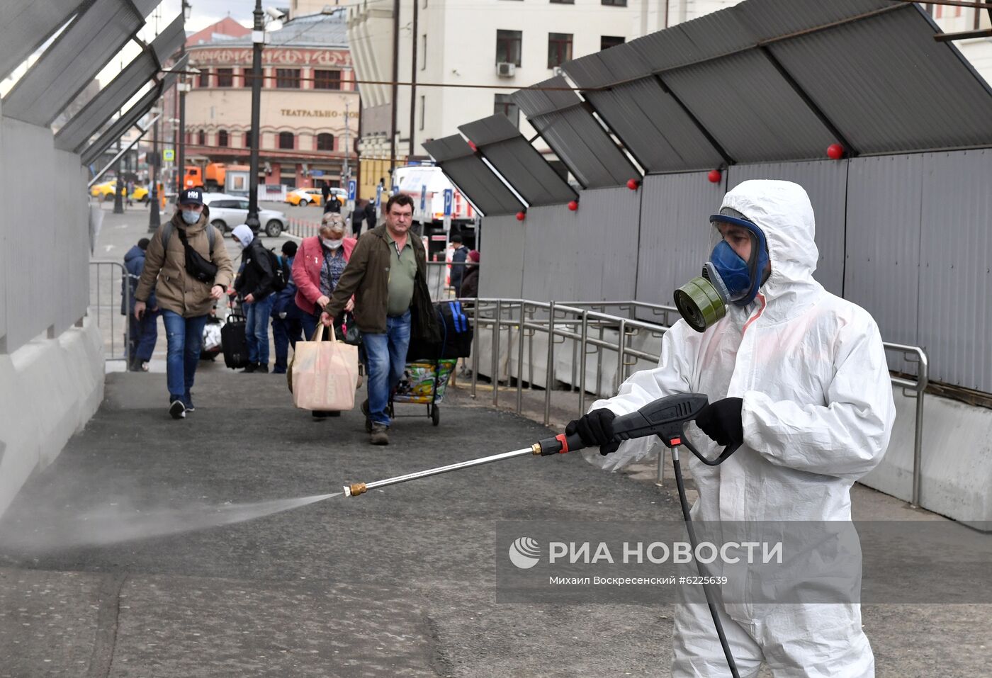 Дезинфекция Павелецкого и Ярославского вокзалов в Москве