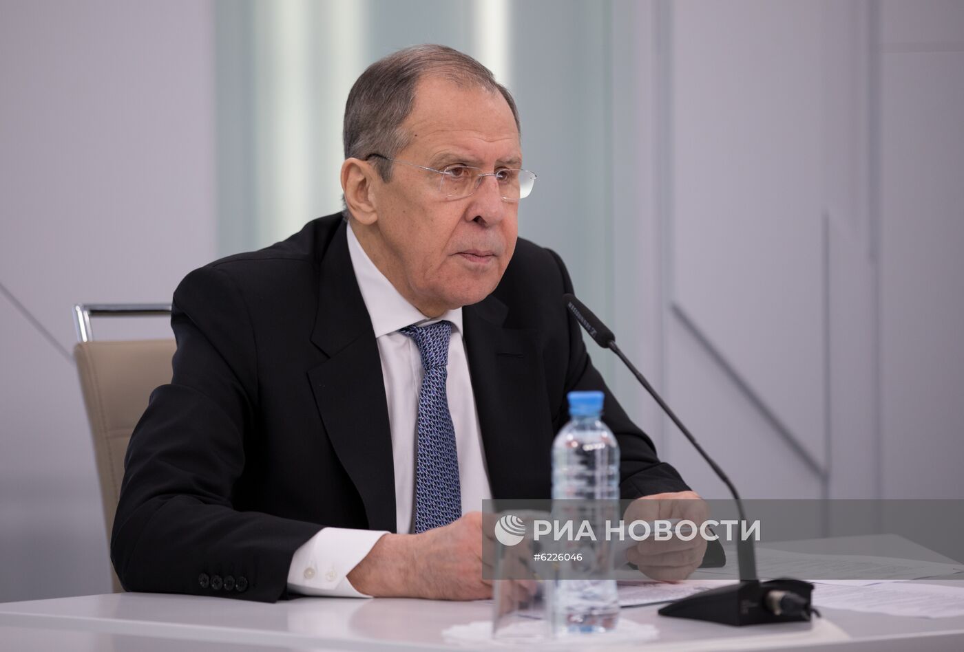 Видеоконференция главы МИД РФ С. Лаврова в рамках заседания с участниками Фонда им. А. М. Горчакова