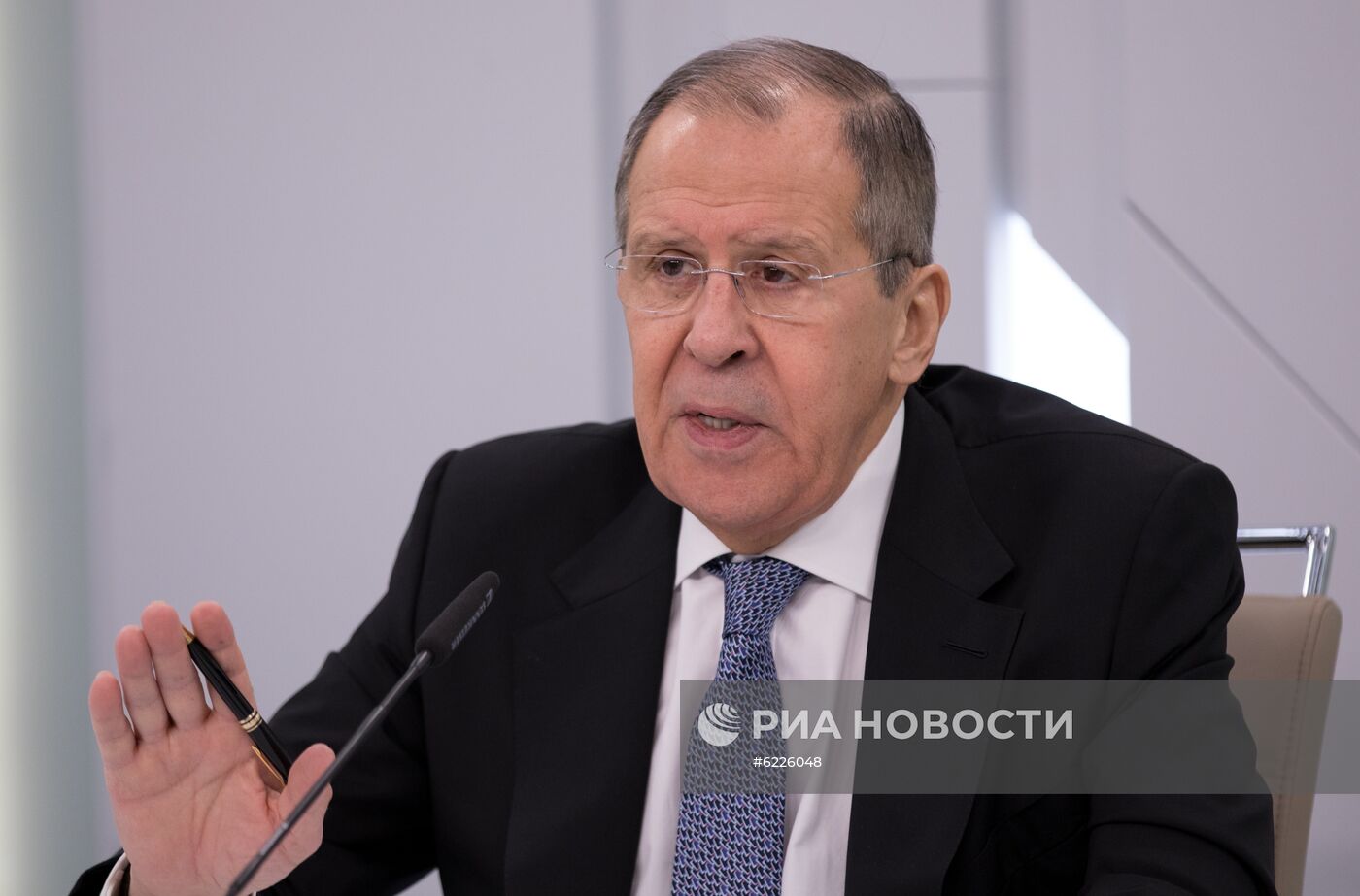 Видеоконференция главы МИД РФ С. Лаврова в рамках заседания с участниками Фонда им. А. М. Горчакова