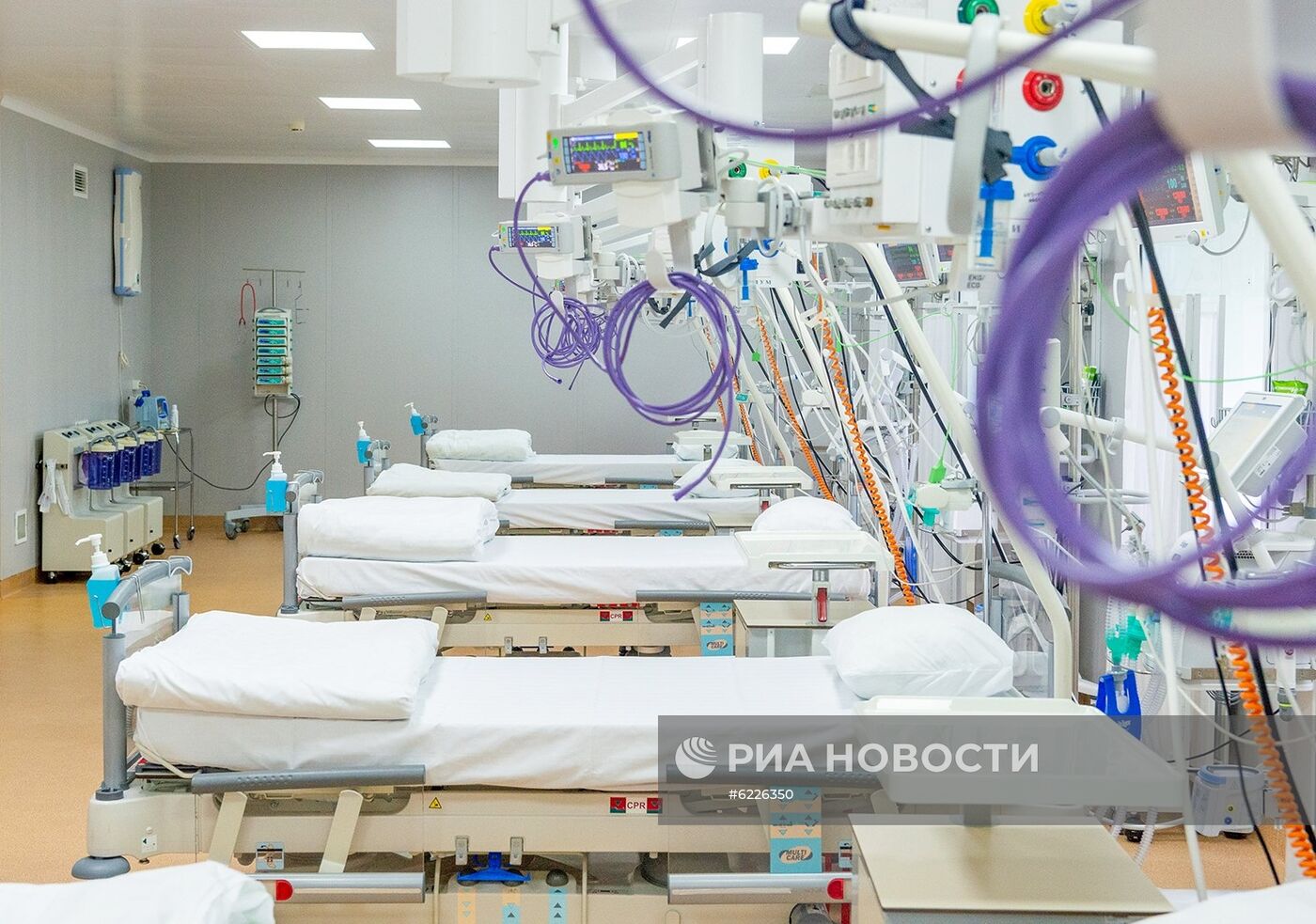 Открытие коронавирусного стационара на базе медцентра МГУ