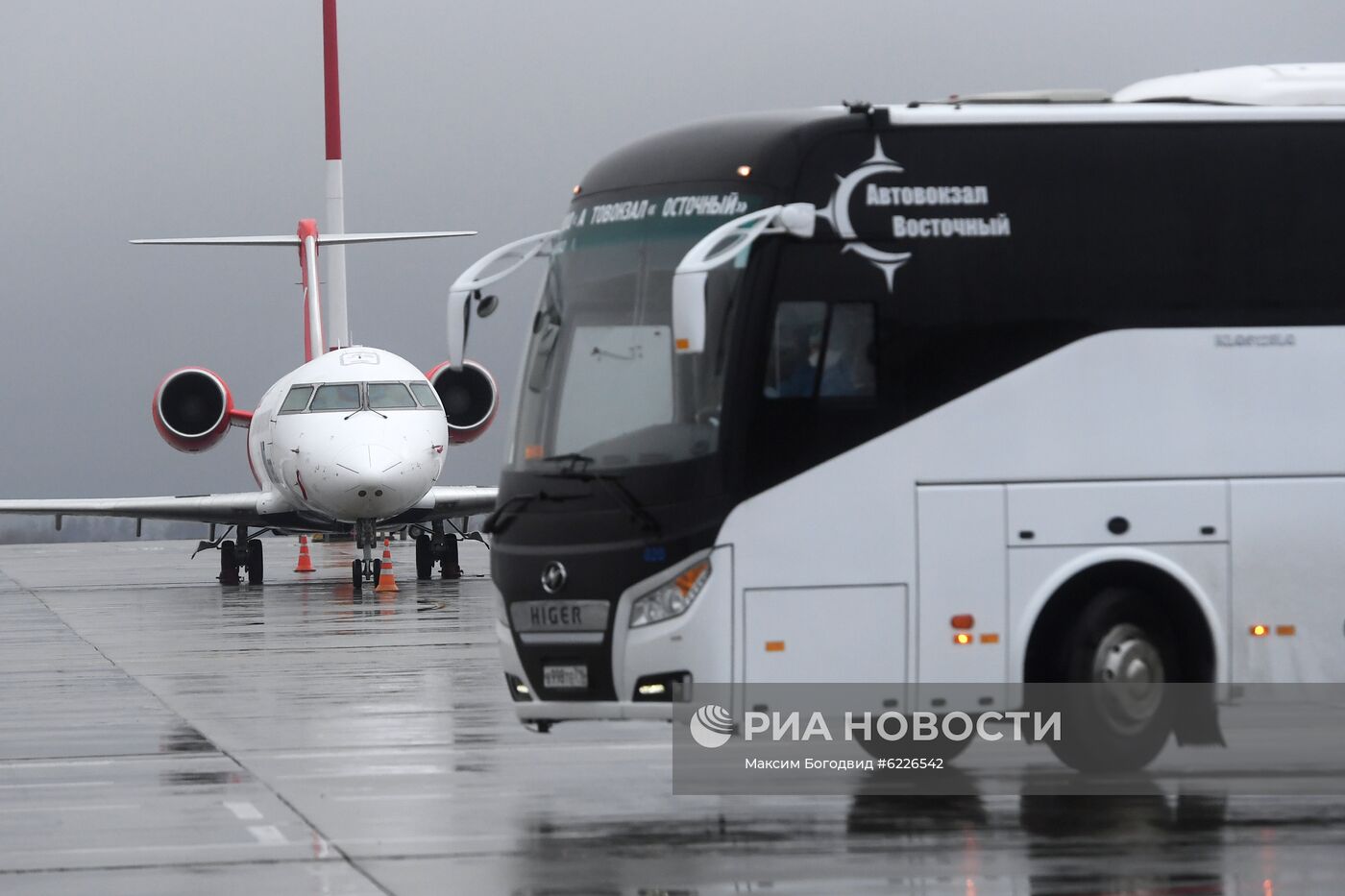 Прибытие рейса из Анталии в Казань