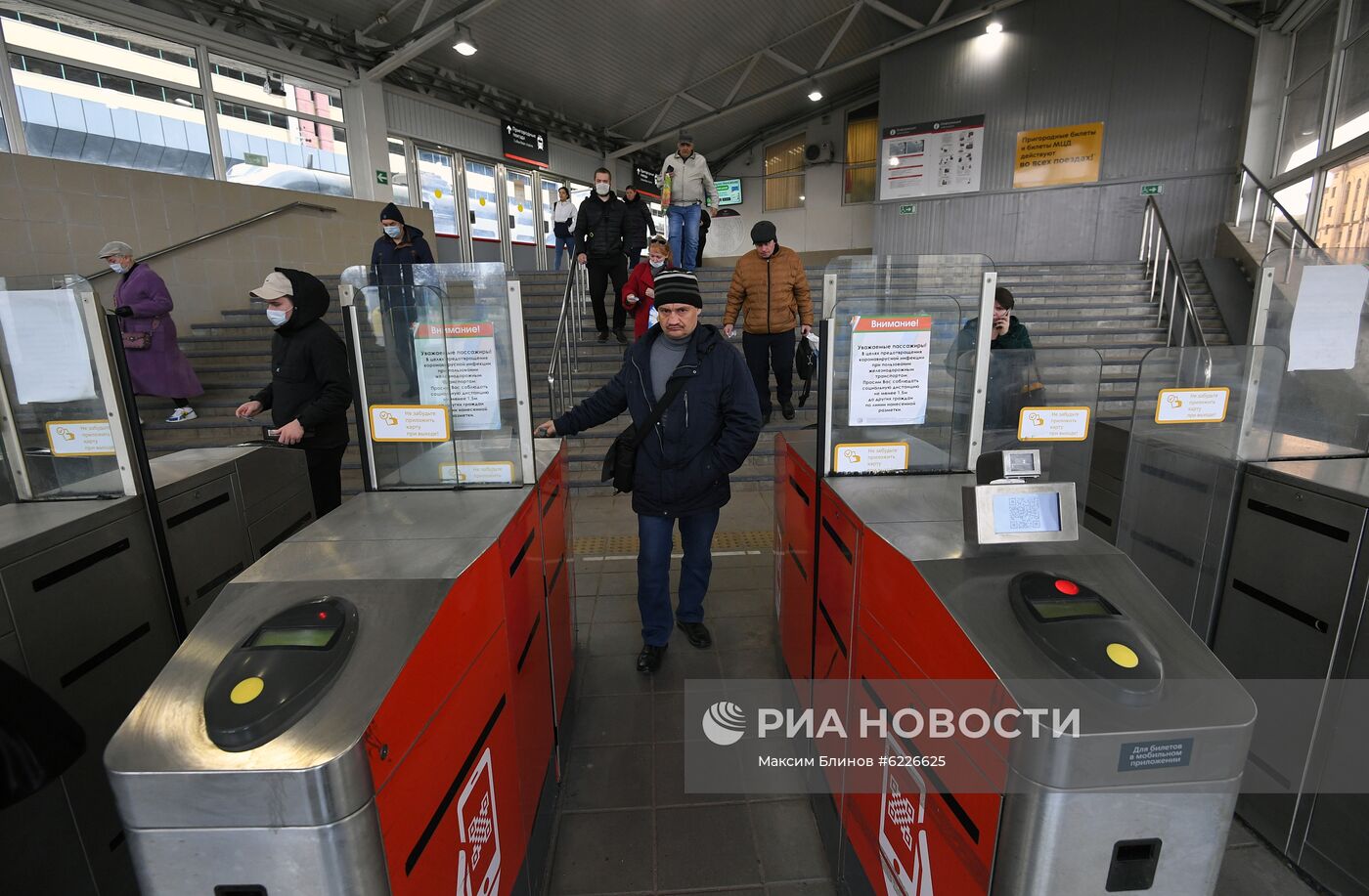 С 22 апреля вводится автоматическая проверка пропусков в Москве