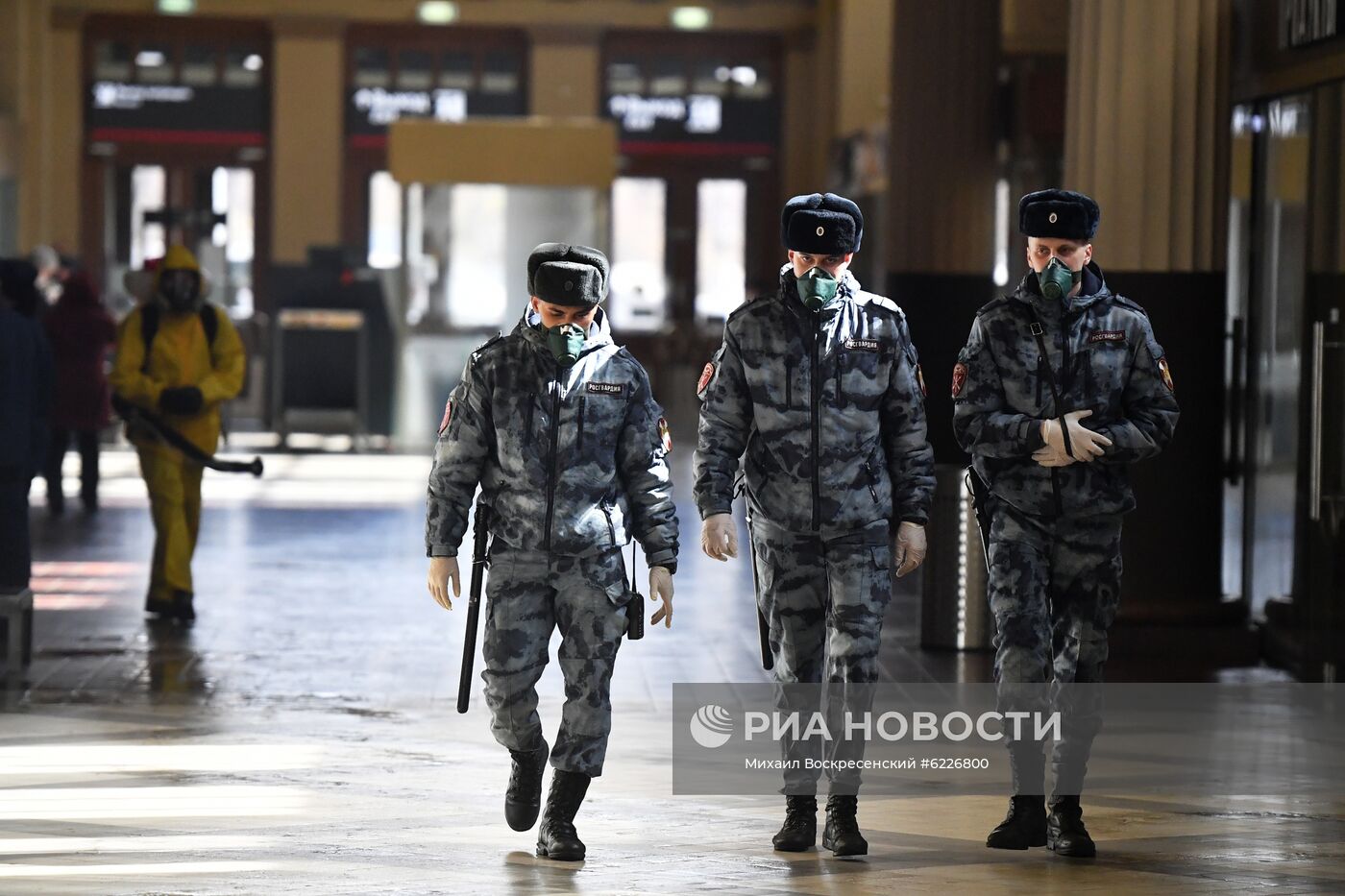 Дезинфекция Киевского вокзала в Москве