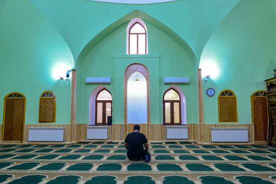 Намаз накануне начала Рамадана в Азербайджане