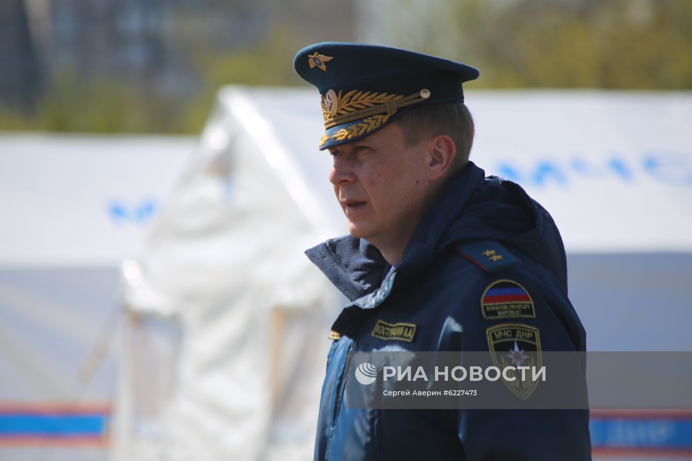 Учения МЧС в Донецке по развертыванию полевого медицинского лагеря