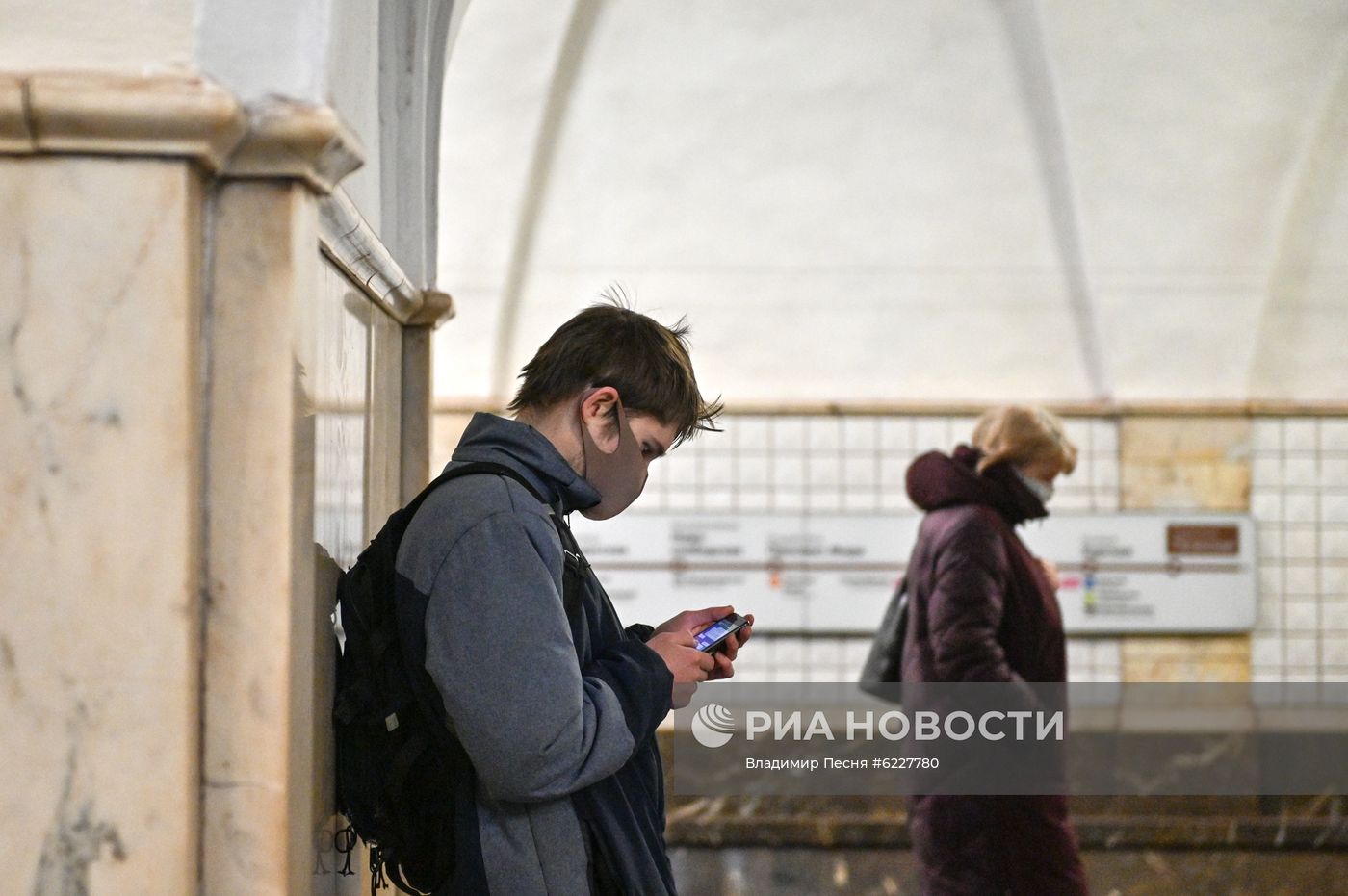 Московский метрополитен в период режима самоизоляции граждан