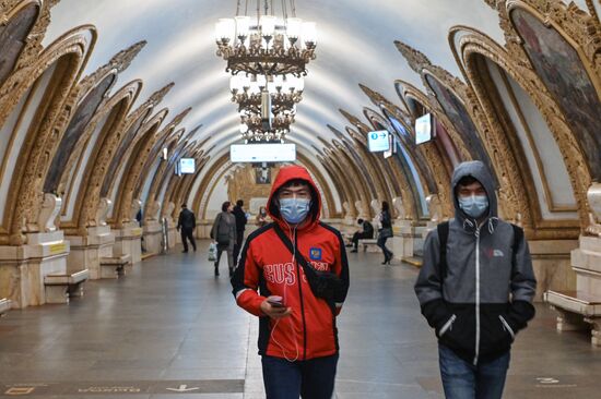 Московский метрополитен в период режима самоизоляции граждан