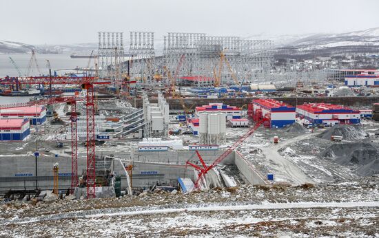 Выросло количество зараженных COVID-19 на промплощадке "НОВАТЭКа" под Мурманском