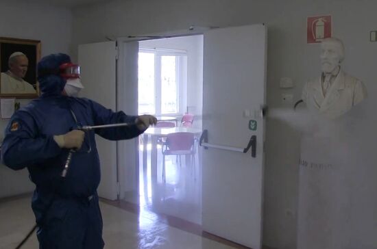 Дезинфекция военными специалистами РФ лечебных учреждений в Италии