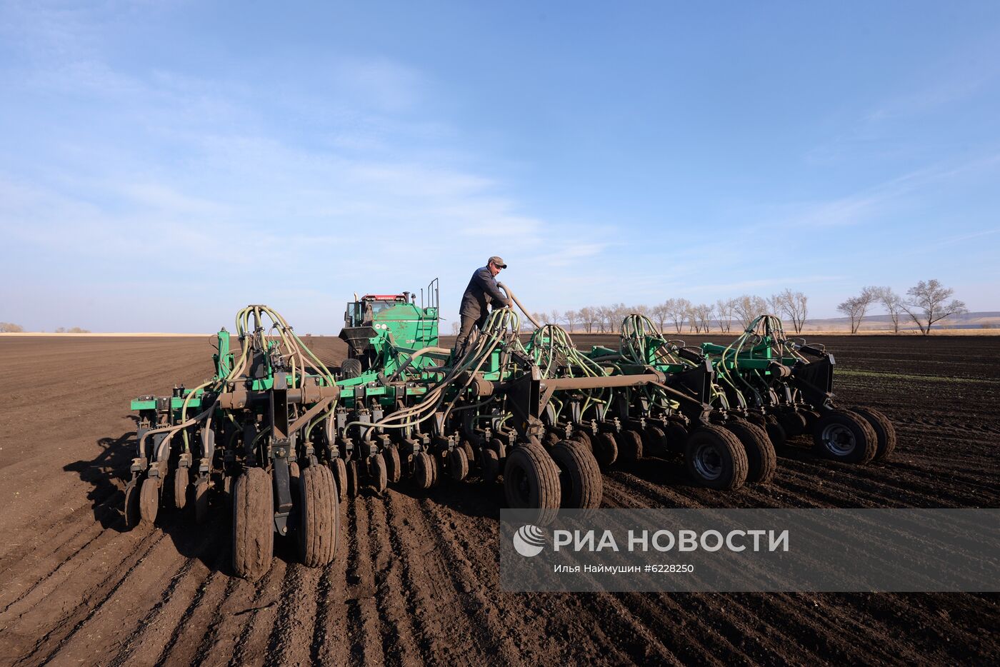 Весенне-полевые работы в Красноярском крае