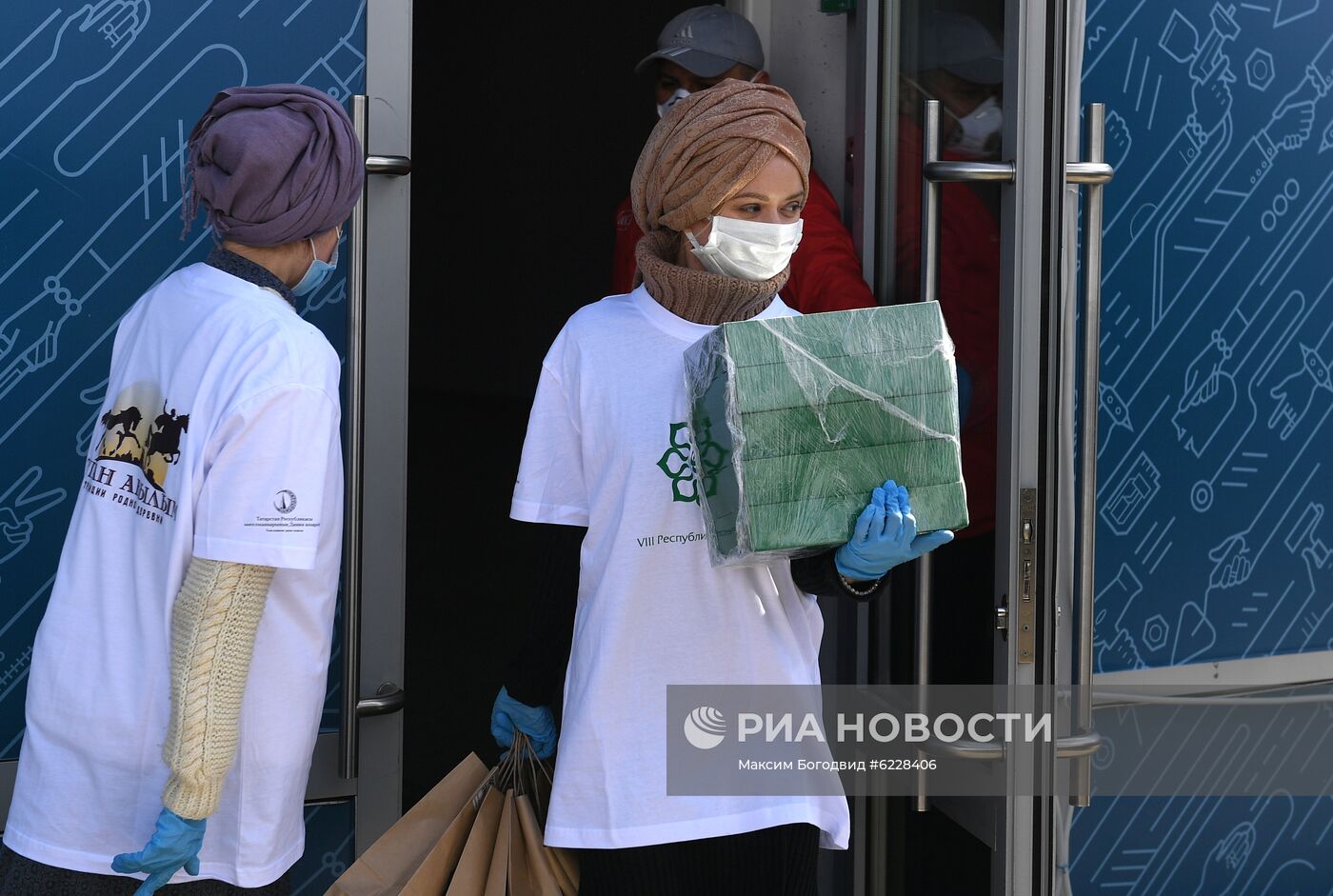 Начало священного для мусульман месяца Рамадан