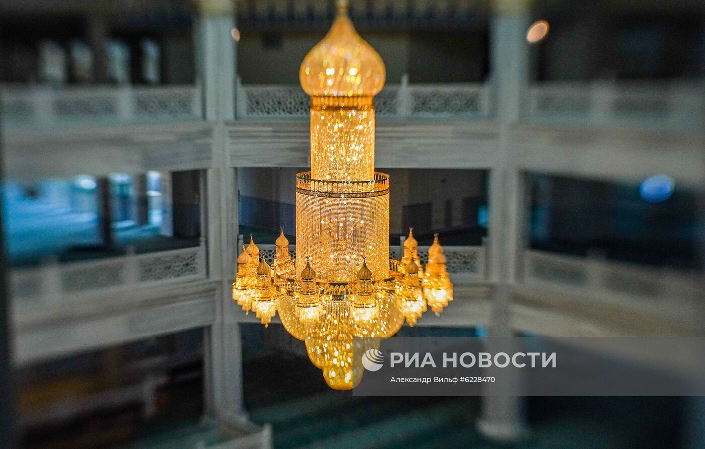 Начало священного для мусульман месяца Рамадан