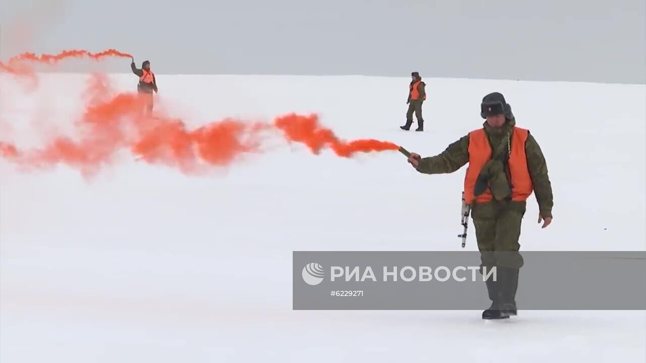 ВДВ первыми в мире десантировались с нижней границы стратосферы в Арктике