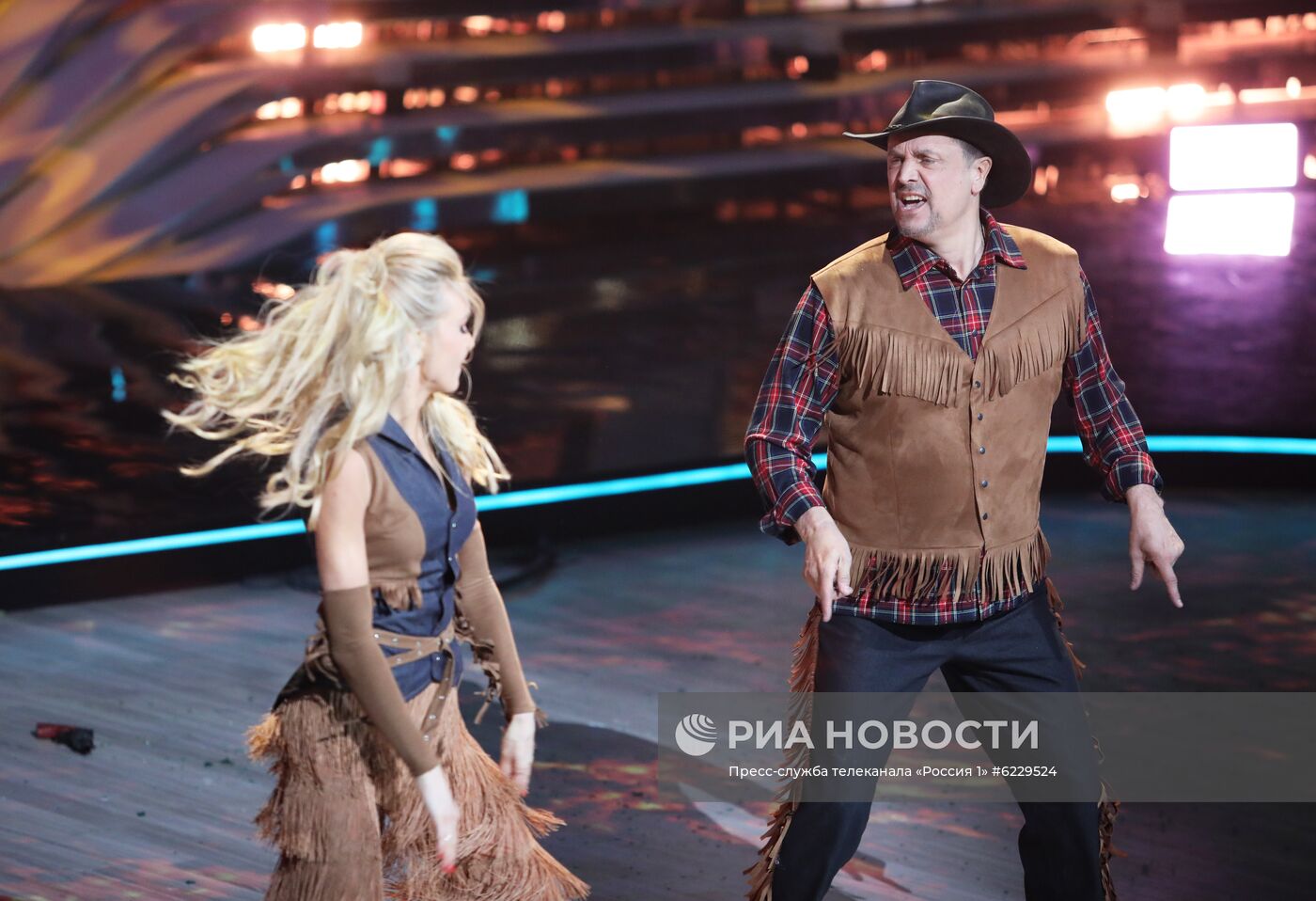 Съемки четвертого выпуска шоу "Танцы со звездами" на телеканале "Россия 1"