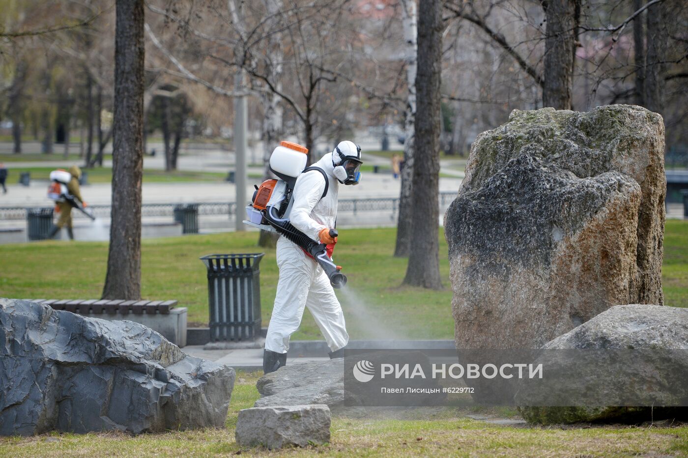 Профилактика распространения клещей в Екатеринбурге