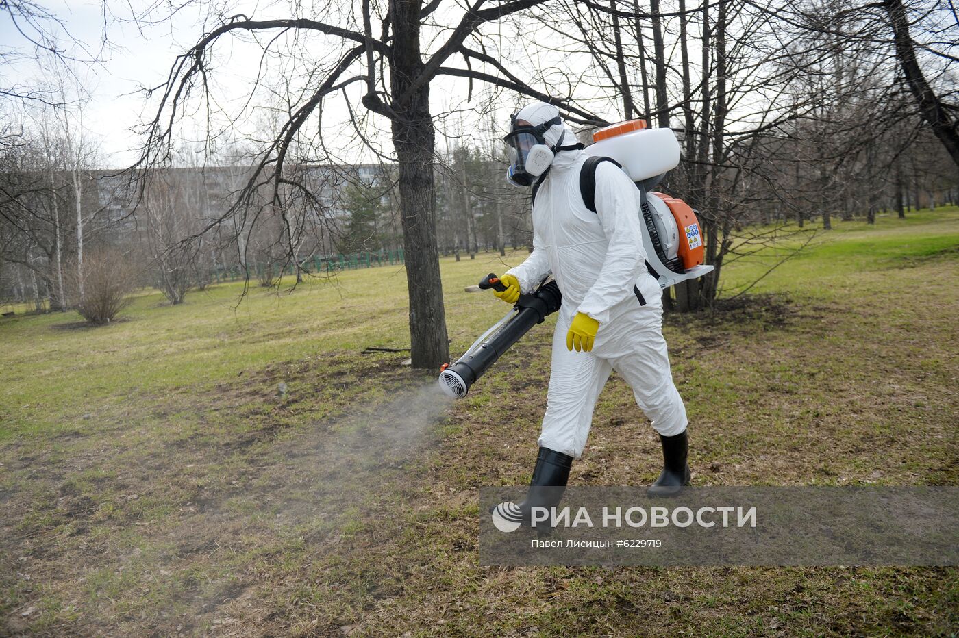 Профилактика распространения клещей в Екатеринбурге