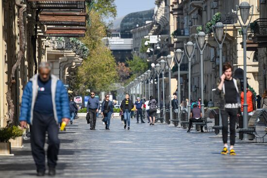 Ослабление карантинных мер в Азербайджане