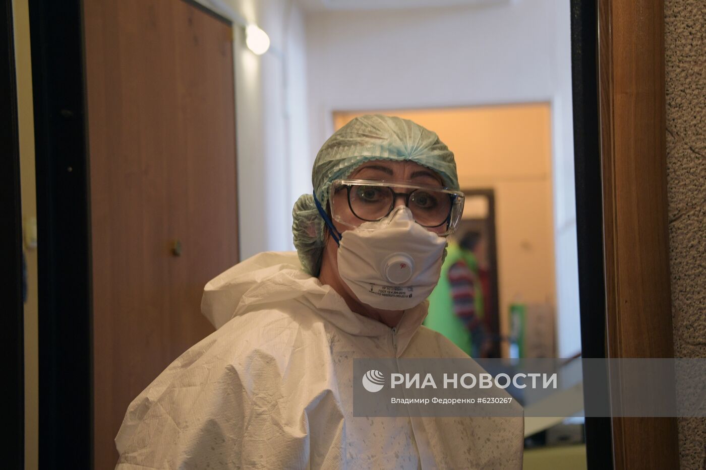 Медицинские работники на вызове в Москве