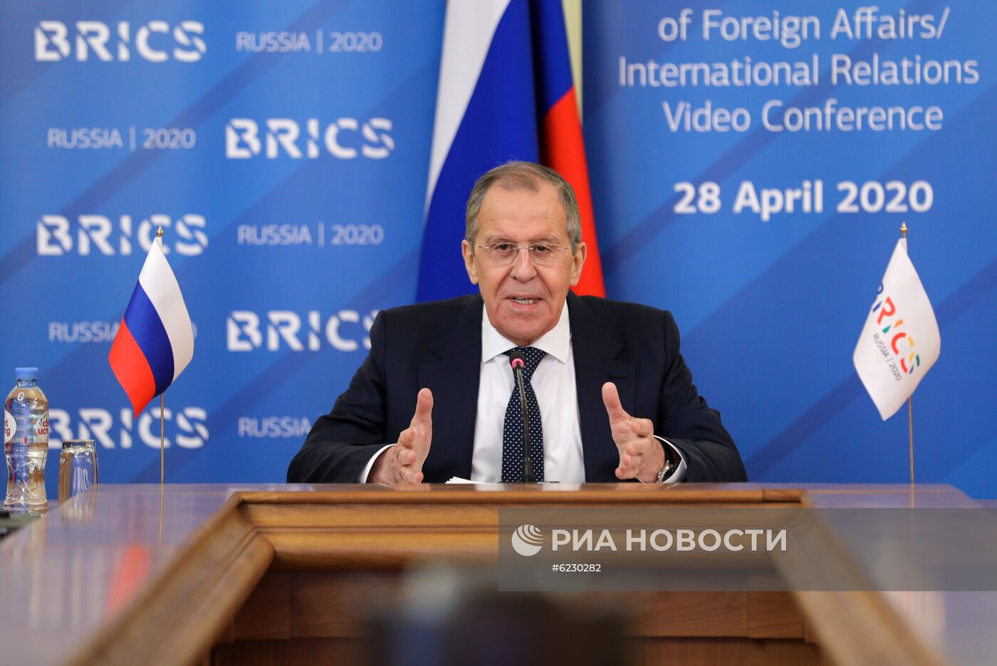 Глава МИД РФ С. Лавров выступил на онлайн-встрече со странами БРИКС