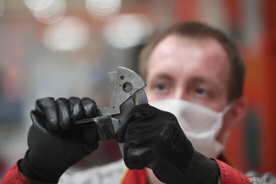 Завод "Метровагонмаш"