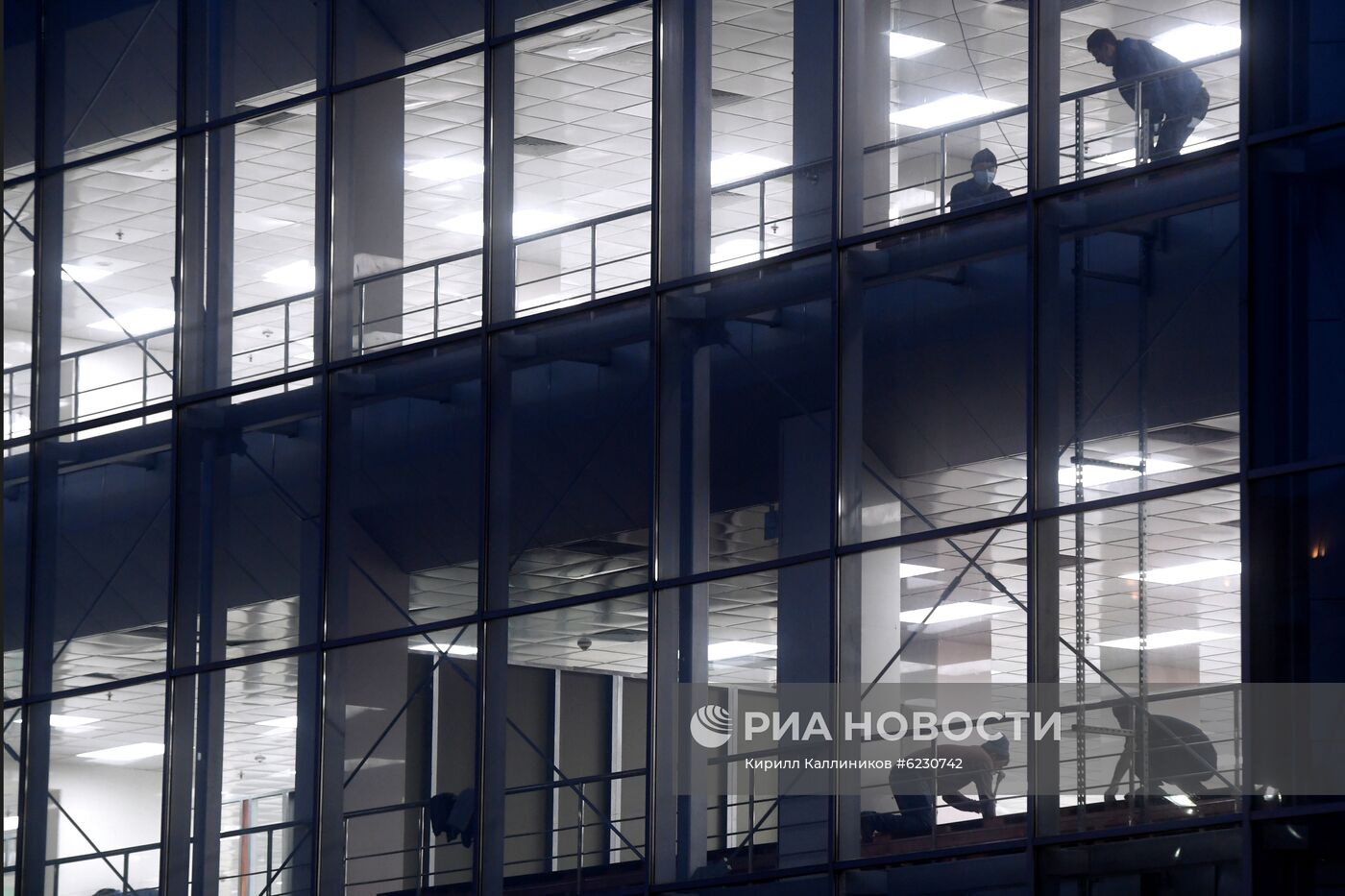 Автоцентр "Москва" перепрофилируют под госпиталь для больных с коронавирусом