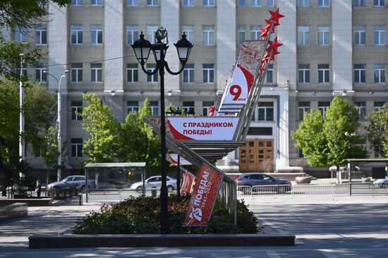 Подготовка к празднованию Дня Победы в городах России