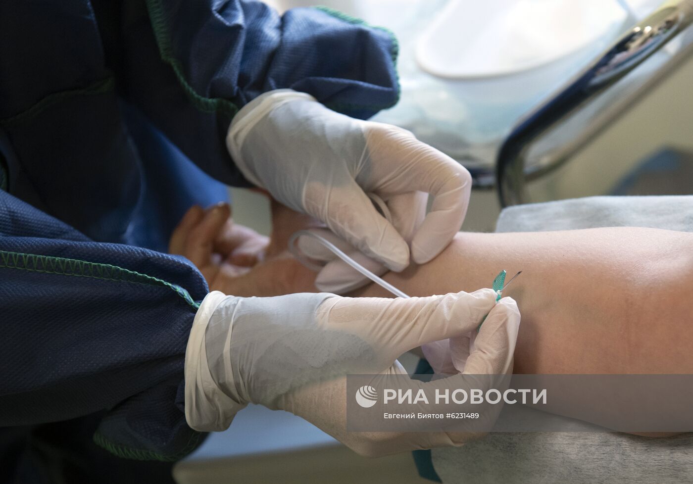Экспресс-диагностика на антитела к коронавирусу в клинике Hadassah Medical Moscow в Сколково