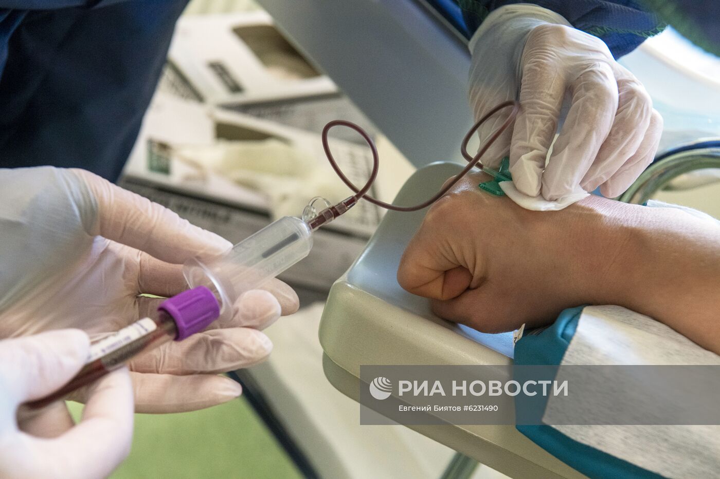 Экспресс-диагностика на антитела к коронавирусу в клинике Hadassah Medical Moscow в Сколково