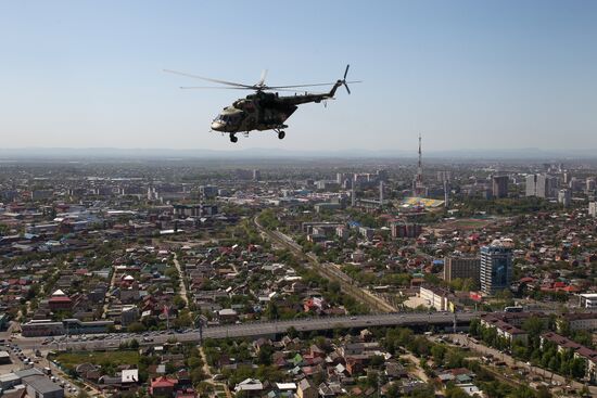 Репетиция воздушной части парада Победы в городах России