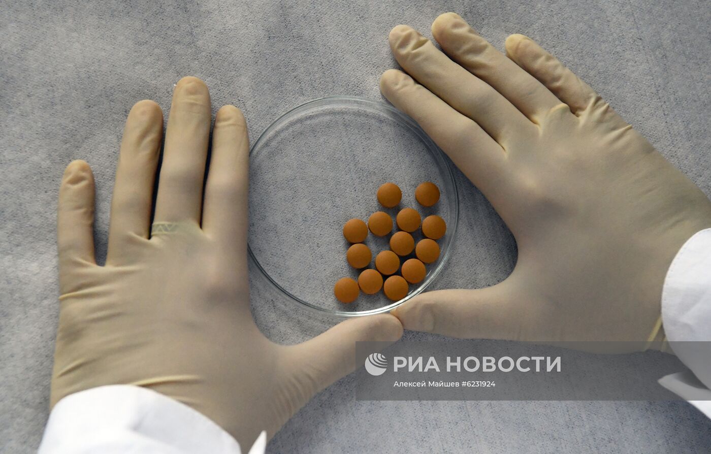 Отечественный препарат "Авифавир" для лечения COVID-19 начали поставлять в регионы России