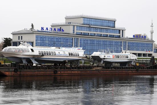 Открытие речной навигации в городах России