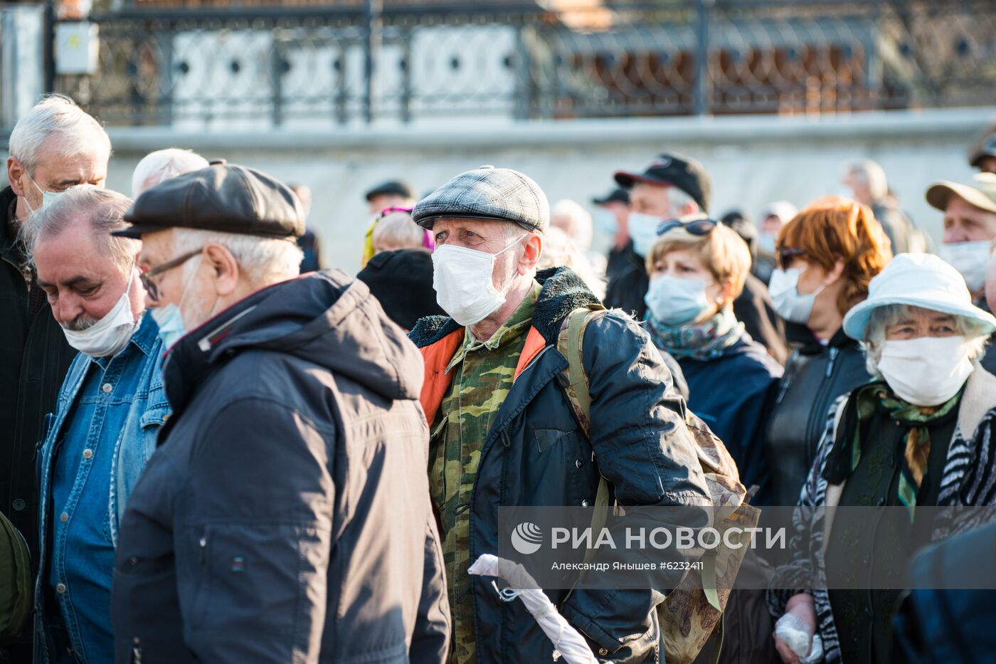 Открытие речной навигации в городах России