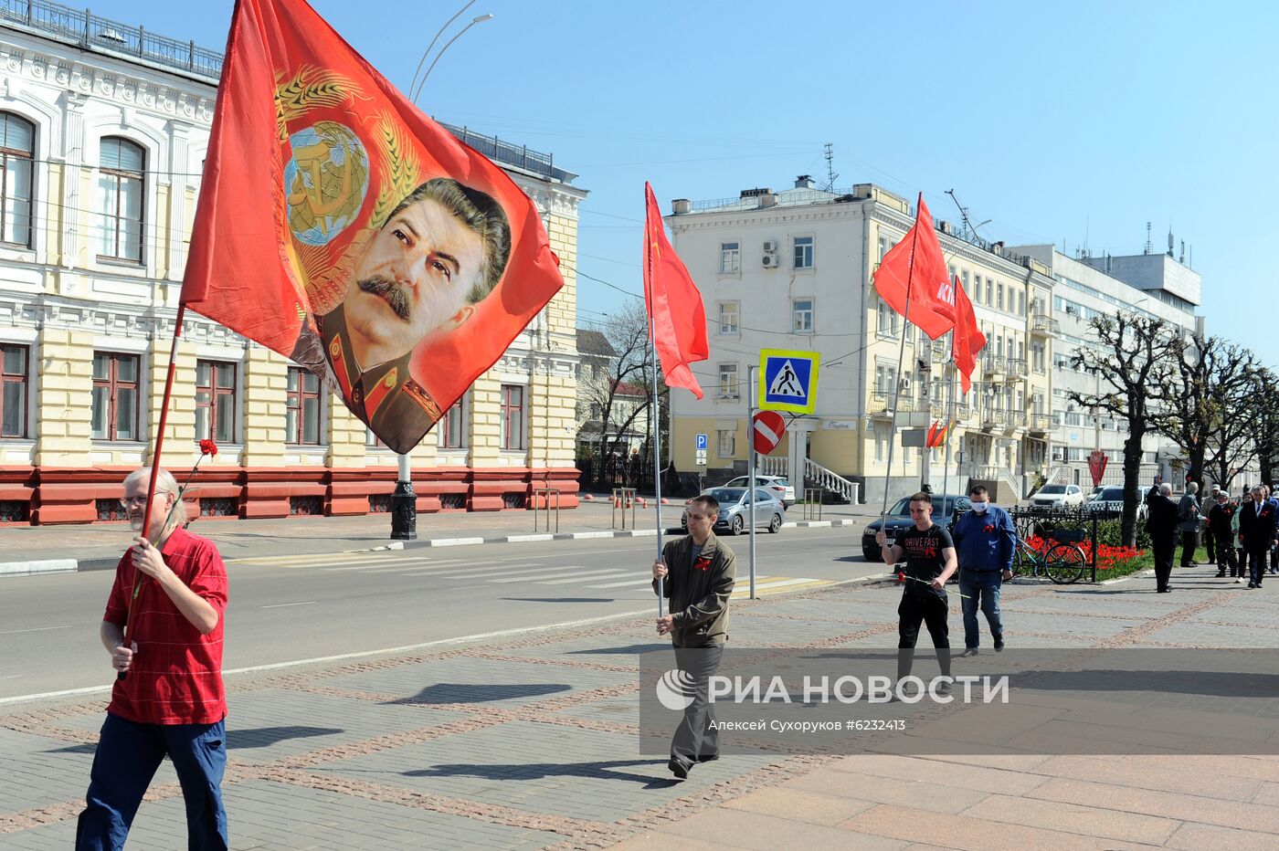 Праздник Весны и Труда в городах России