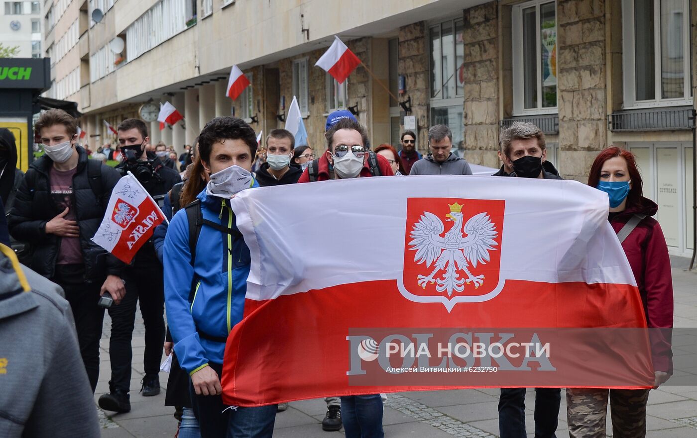 Первомайские демонстрации в Варшаве