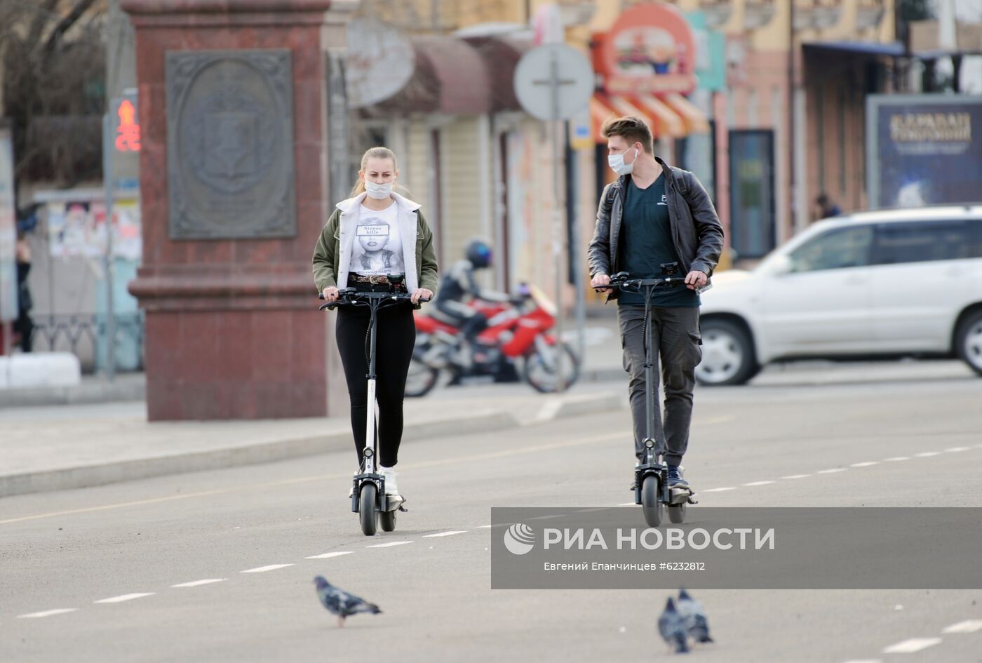 Обязательный масочный режим ввели на Урале и в Забайкалье