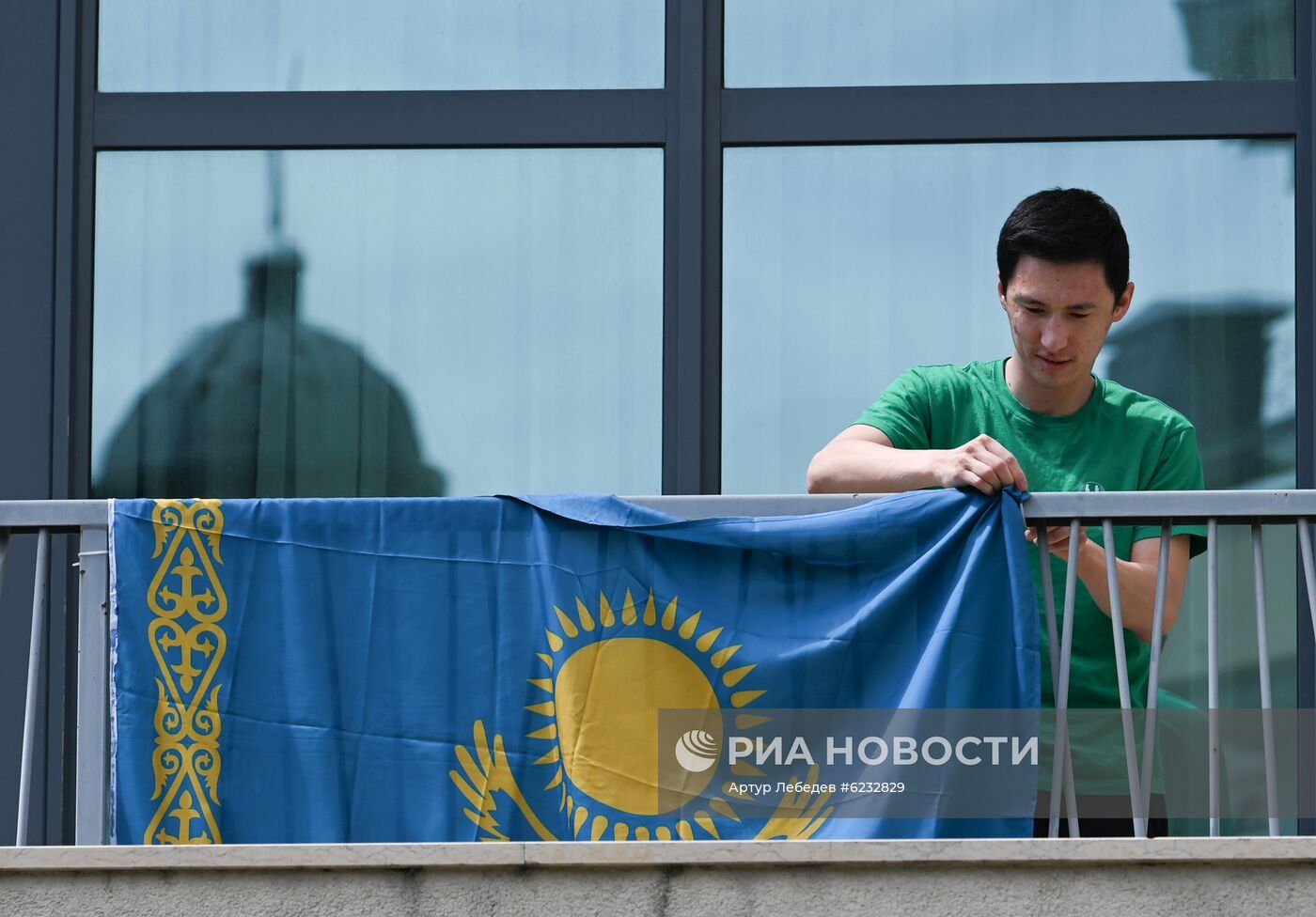 Праздник Весны и Труда в городах России