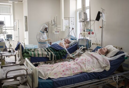 Госпиталь COVID-19 НМИЦ ССХ им. А. Н. Бакулева Минздрава РФ