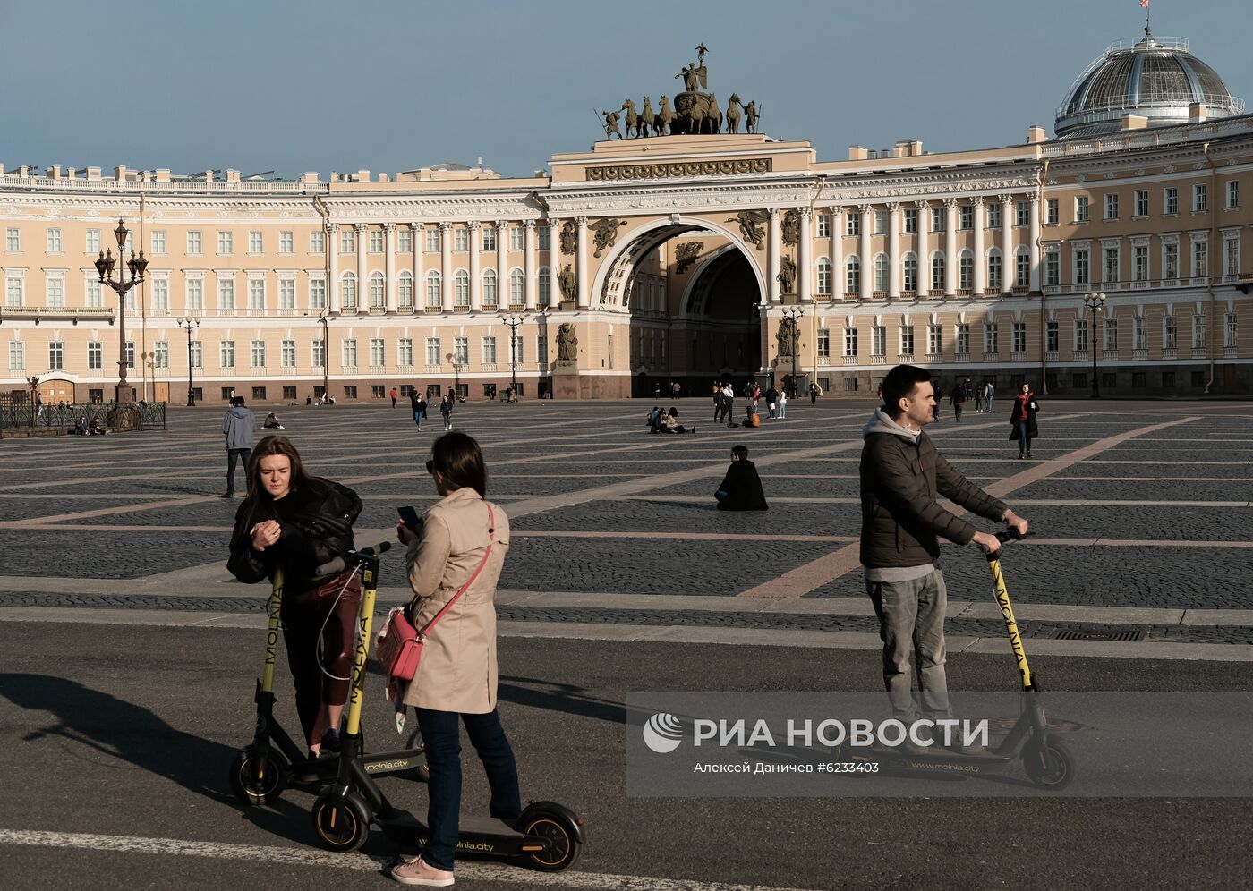 Санкт-Петербург во время пандемии COVID-19