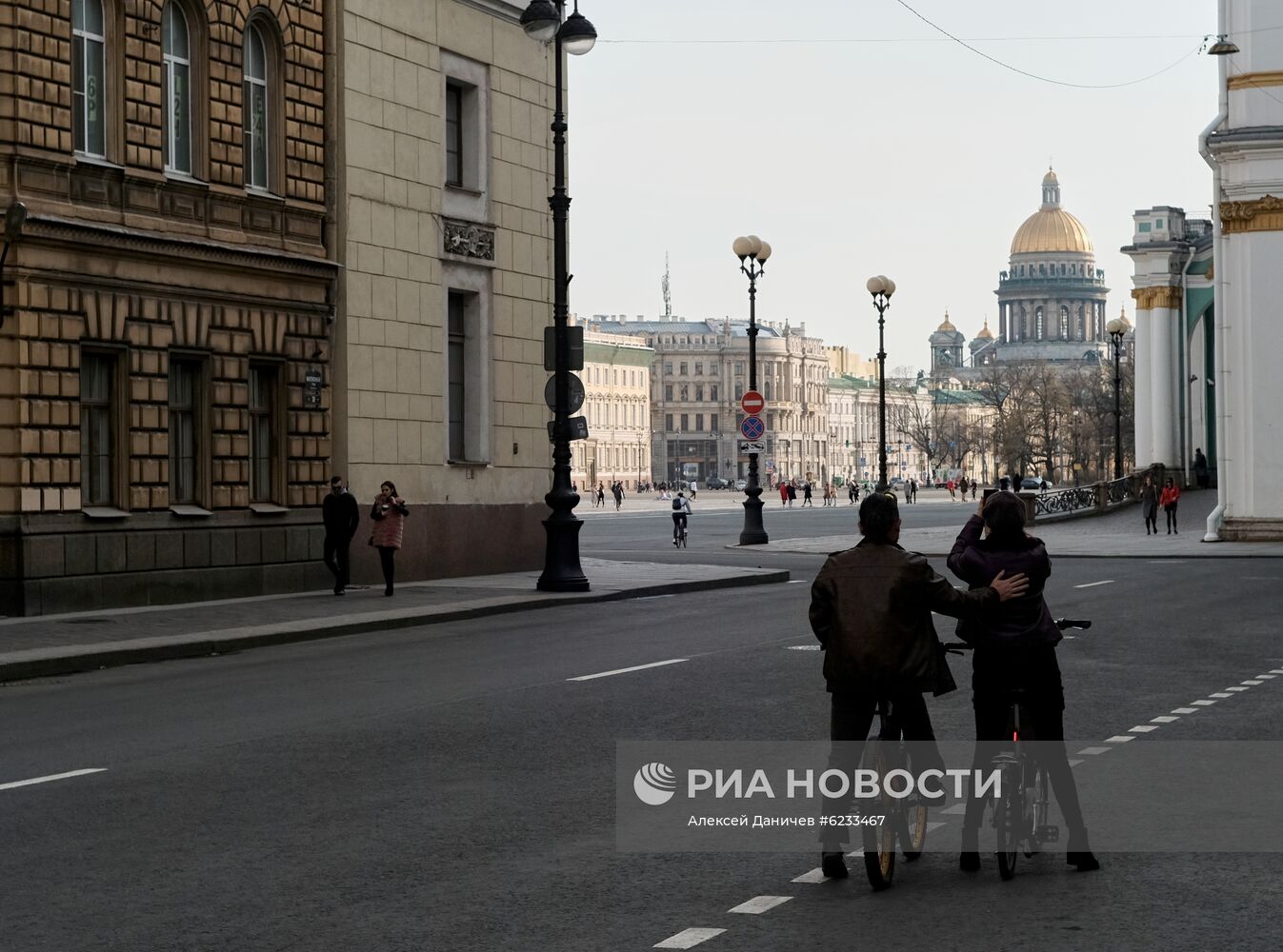 Санкт-Петербург во время пандемии COVID-19