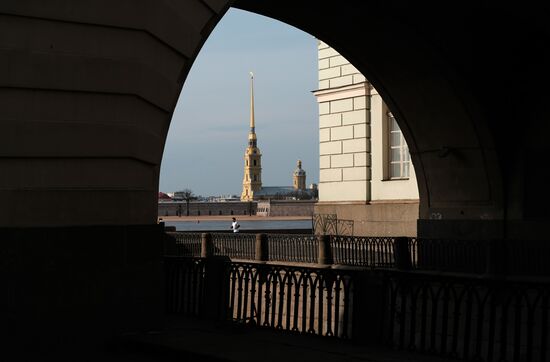 Санкт-Петербург во время пандемии COVID-19